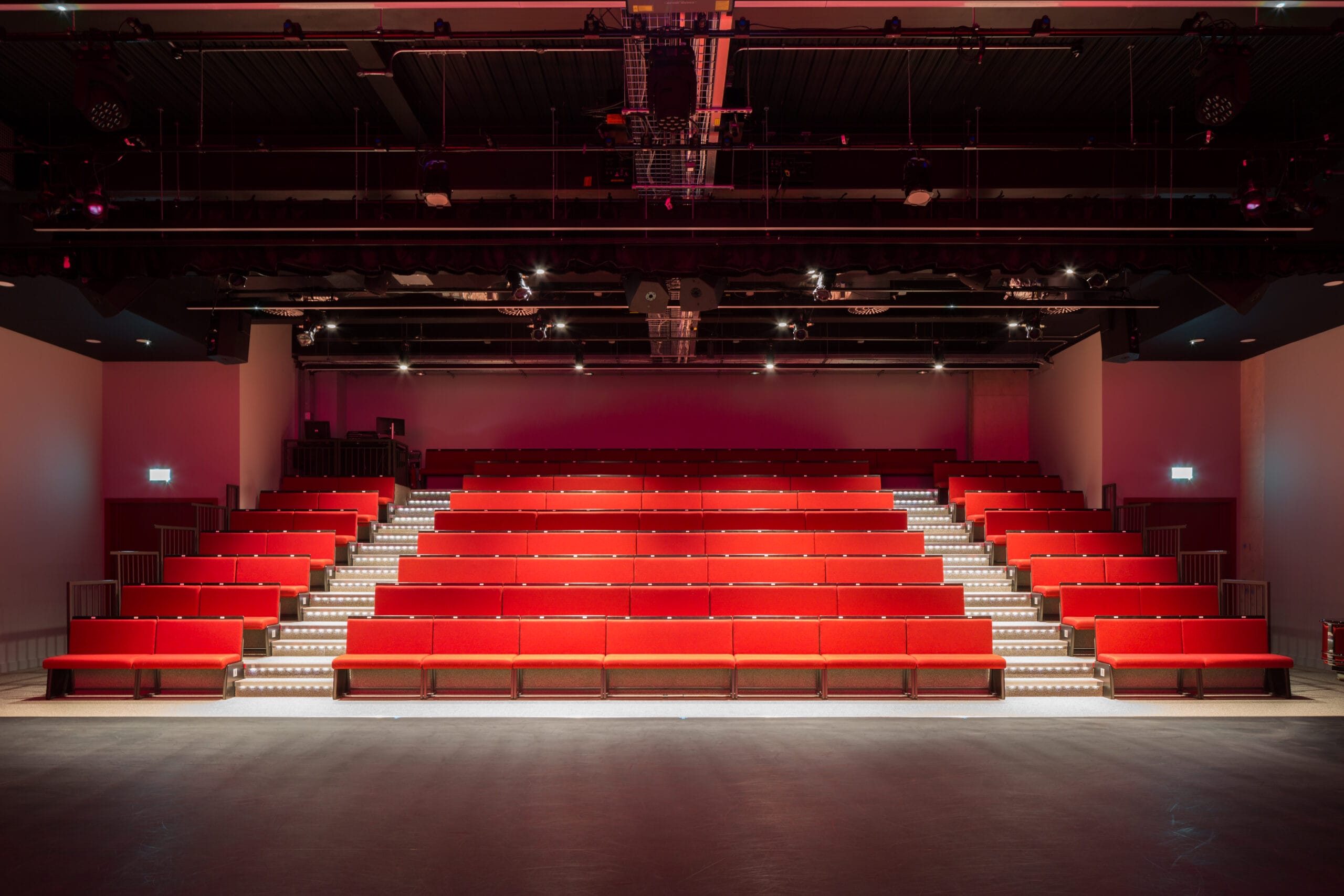 Royal Academy of Dance Felix Koch | Royal Academy of Dance image of RAD Studio Theatre by Felix Koch