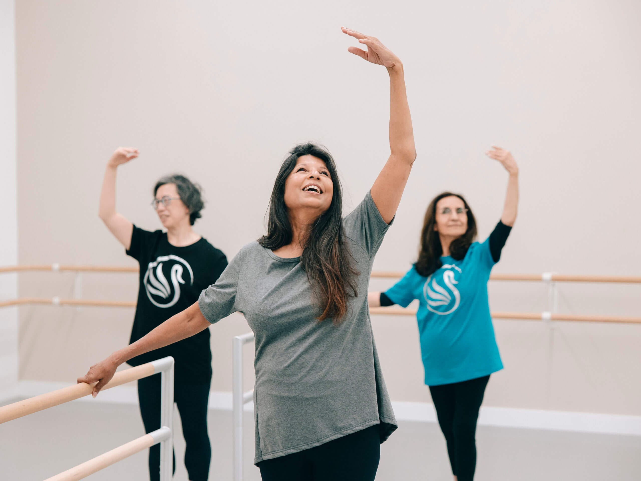 silver swans in action | Royal Academy of Dance senior students taking an RAD Silver Swans ballet class