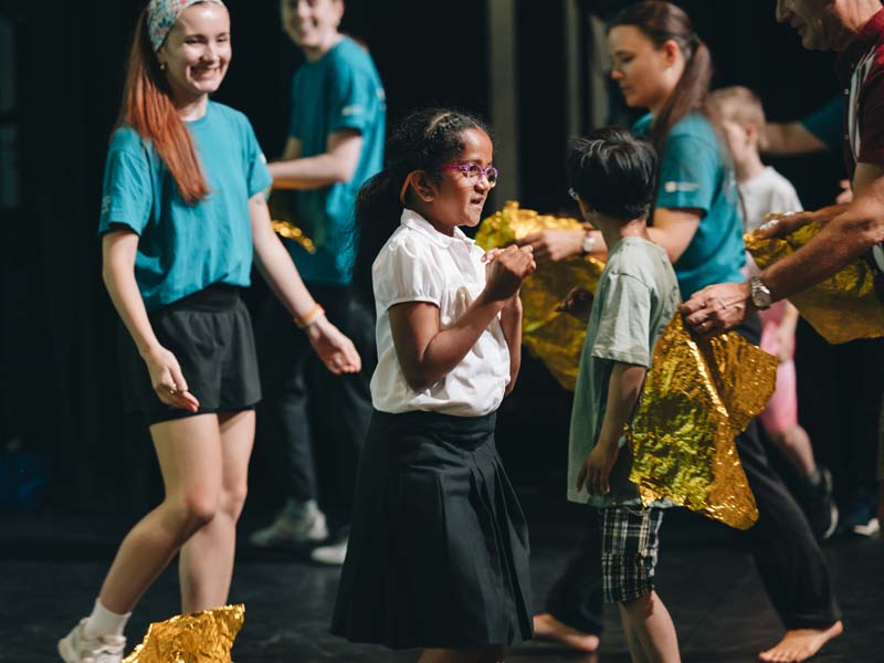 ADL27981 | Royal Academy of Dance