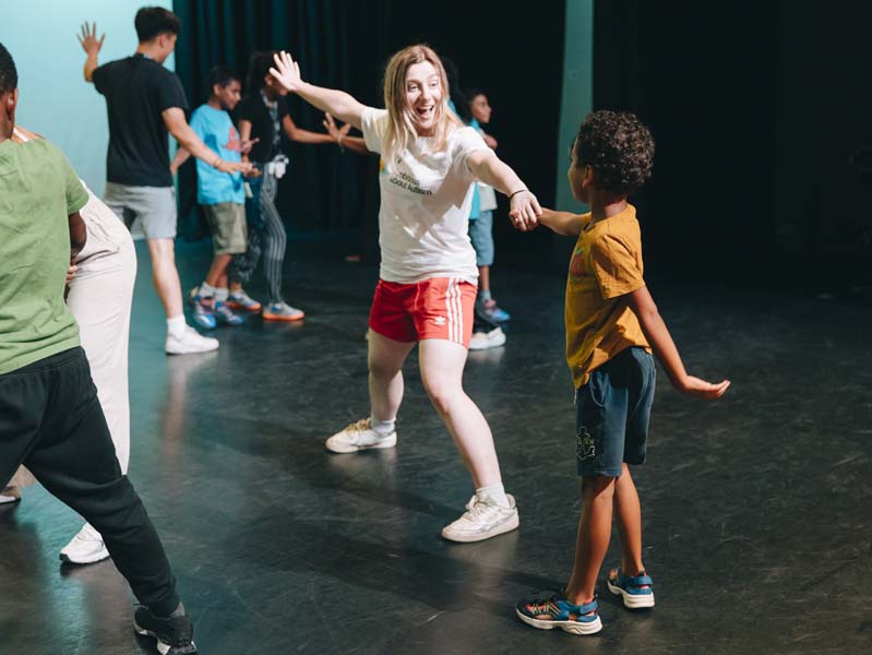 DL33759 | Royal Academy of Dance