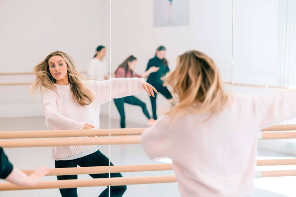 ADL16873 1 | Royal Academy of Dance