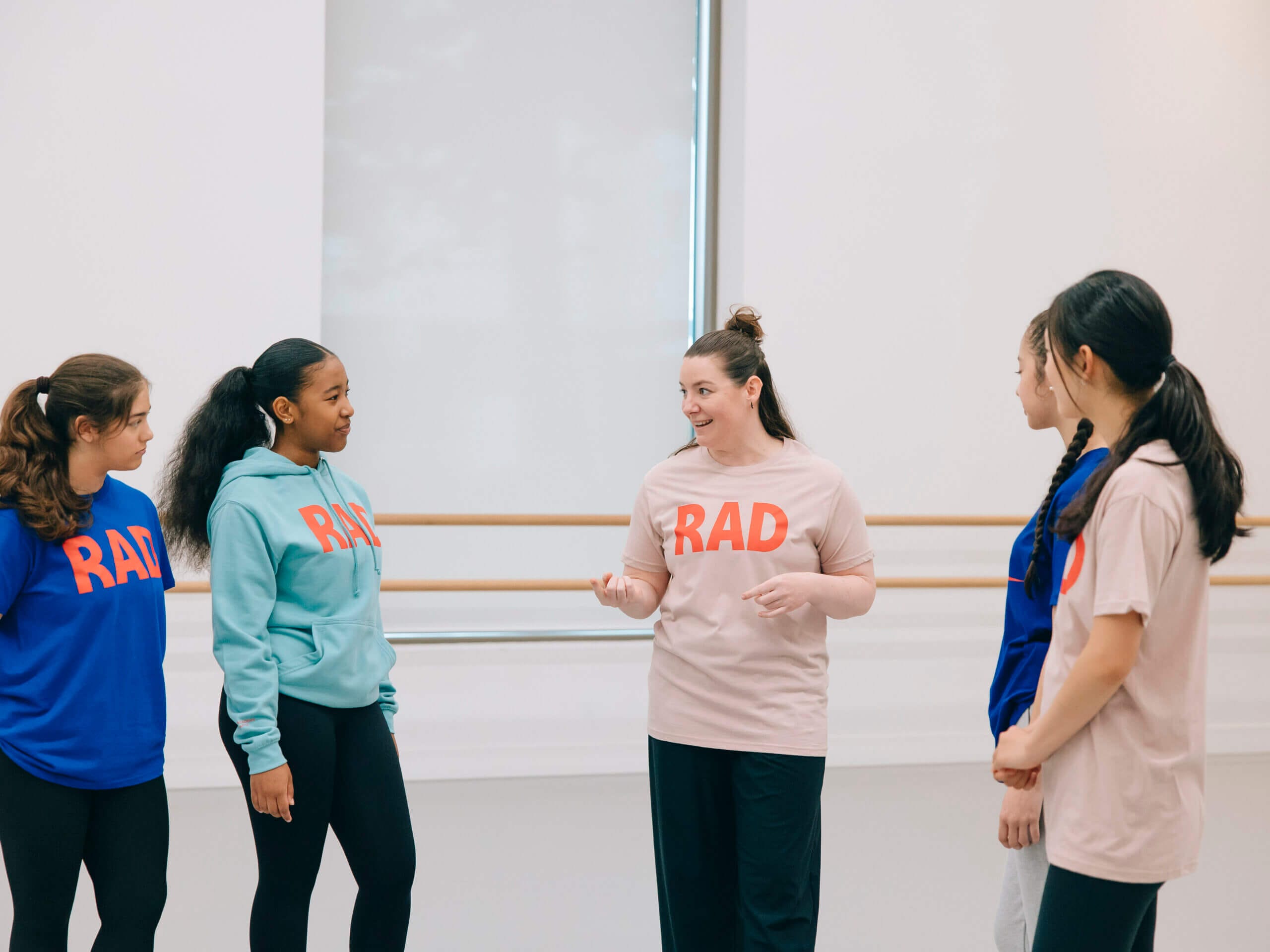 ADL29537 | Royal Academy of Dance